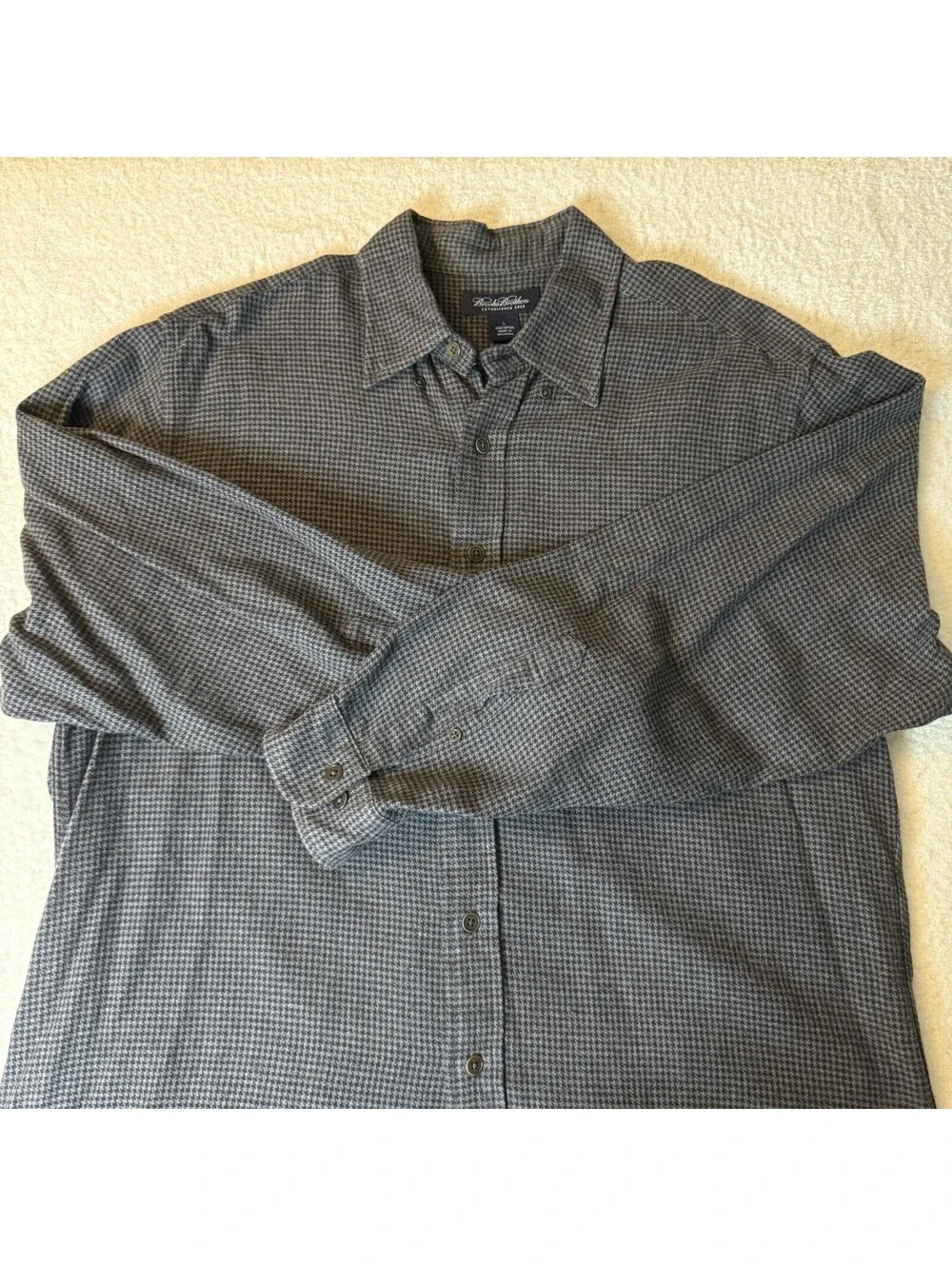 Brooks Brothers Men’s Large Gray Houndstooth 100% Cotton Long Sleeve Shirt